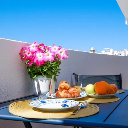 Center Private Parking Sea View 아파트 *
